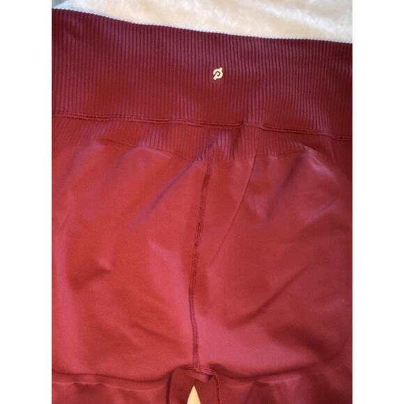 PELOTON Women’s Seamless High Rise Legging In Burgundy Size XL/XXL - Picture 4 of 5